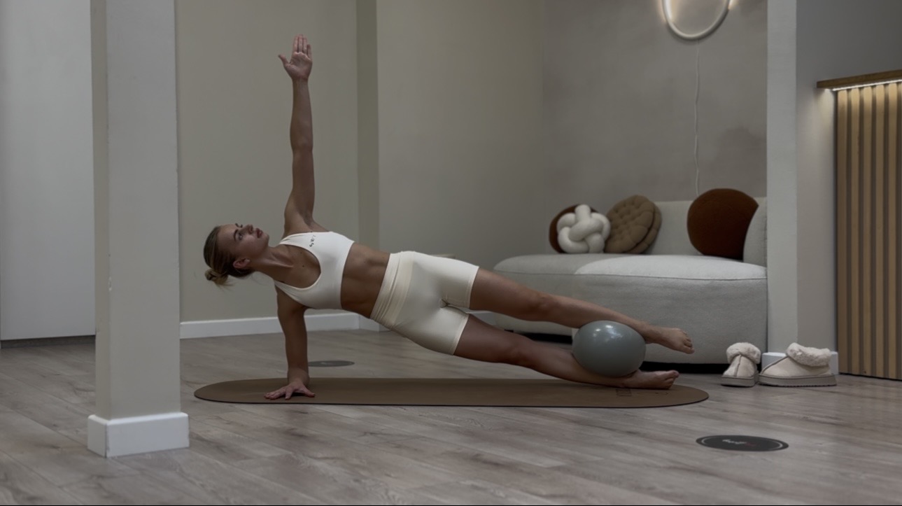 Pilates oprema v studiu Polerija